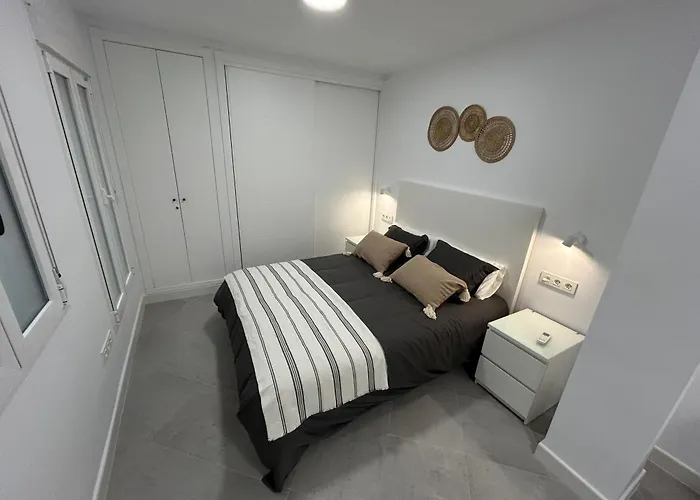 Amazing City Center Apartment